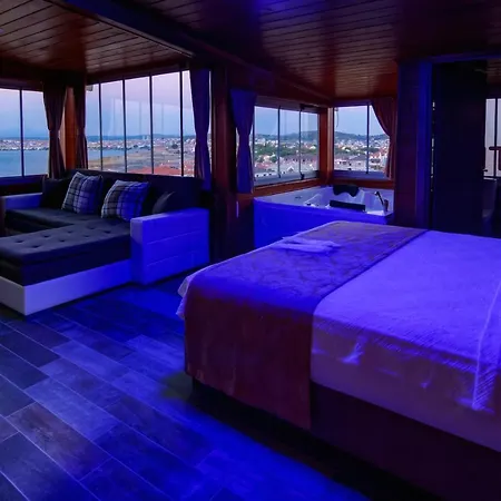 Cunda Bal 3* Ayvalı