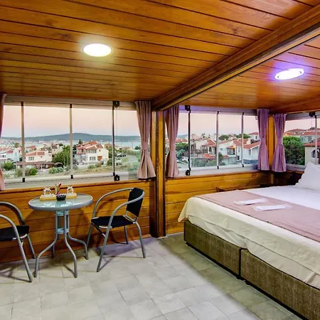 Cunda Bal Ayvalik