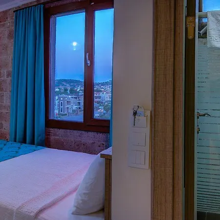 فندق مبيت وإفطار Cunda Bal 3*