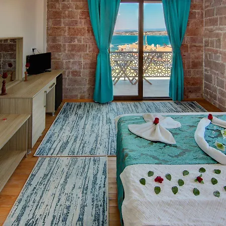 Cunda Bal Ayvalı
