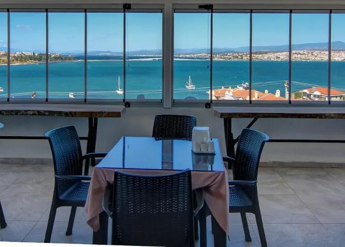 Cunda Bal Frühstückspension 3*